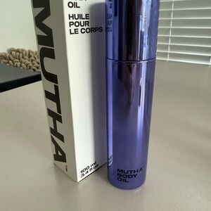 Body Oil - Luxurious Purple Moisturizer